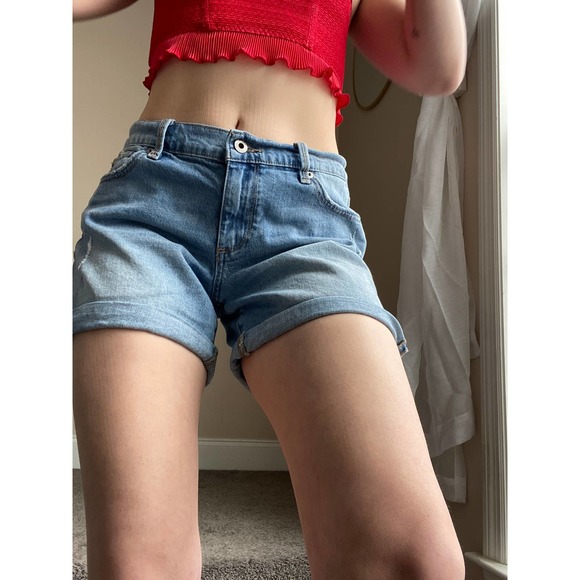 Lucky Brand "the roll up" shorts, size 6/28 - Picture 1 of 6